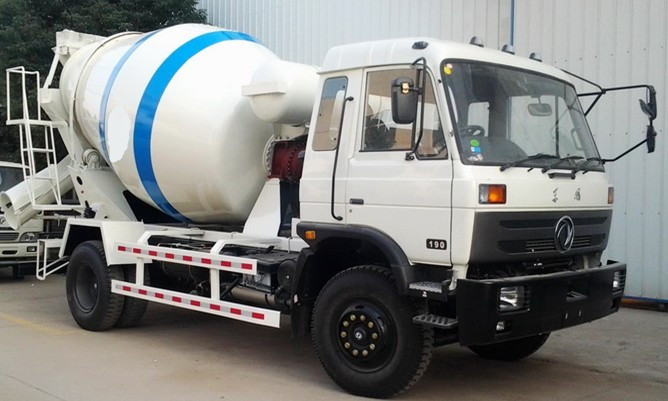 小型攪拌車