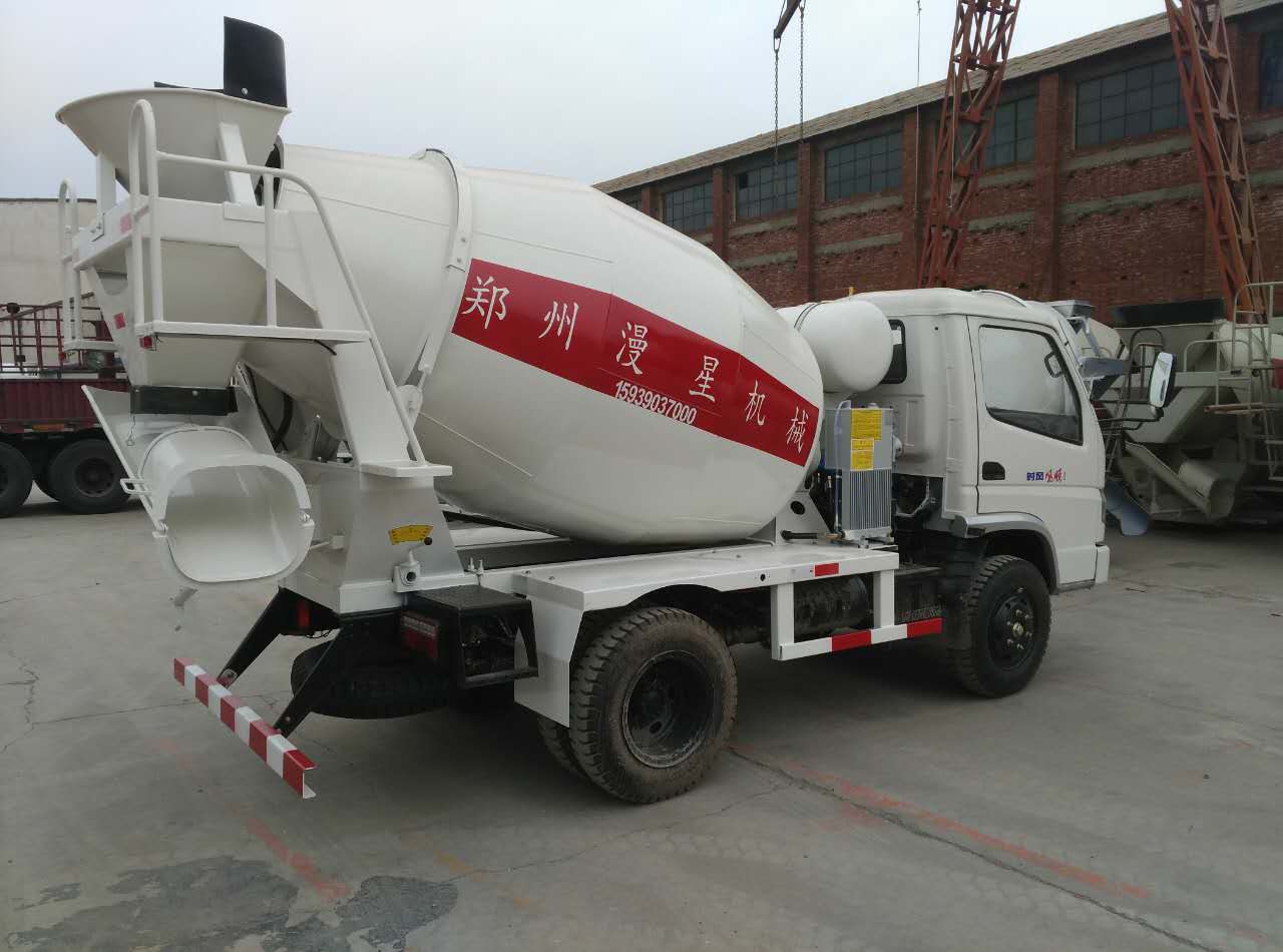 小型混凝土攪拌車